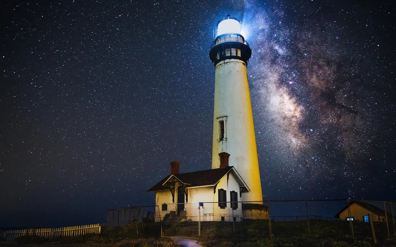 Lighthouses by Night screenshot 2