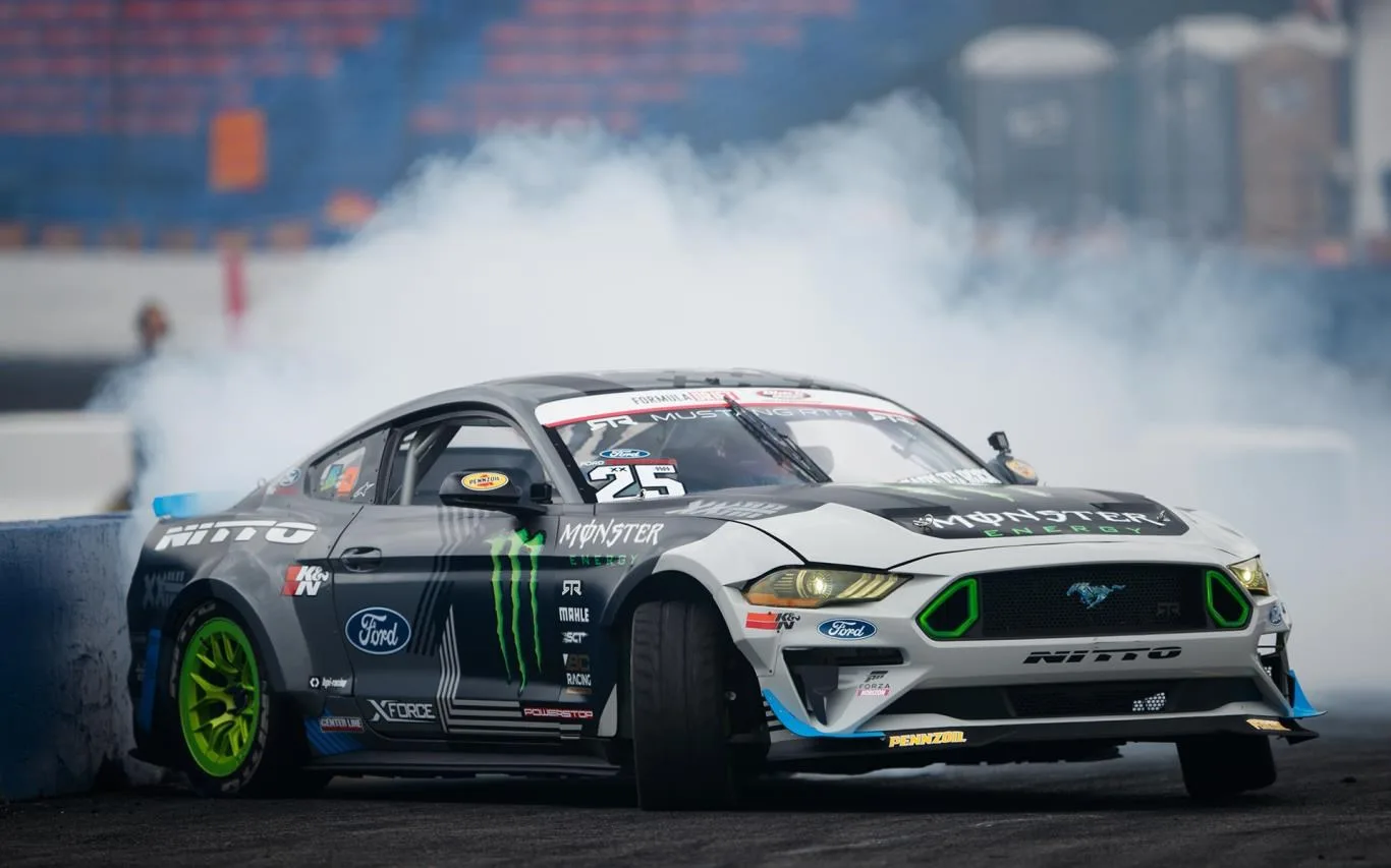 Ford Mustang RTR Formula Drift screenshot 4