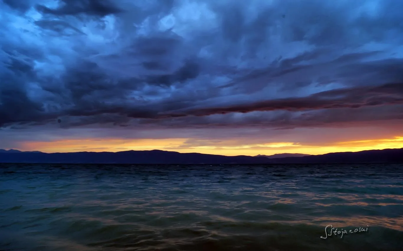 Lake Ohrid Sunsets by Slavco Stojanoski screenshot 1